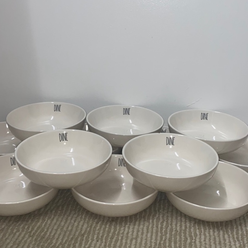 6 Rae Dun Bowls